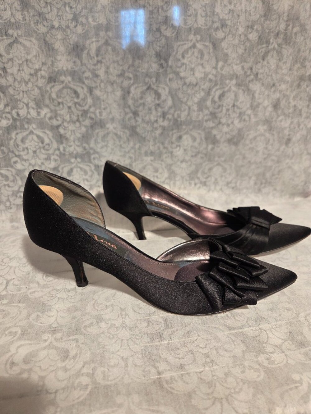 Vintage 80's Black Satin Kitten Heels Y2K